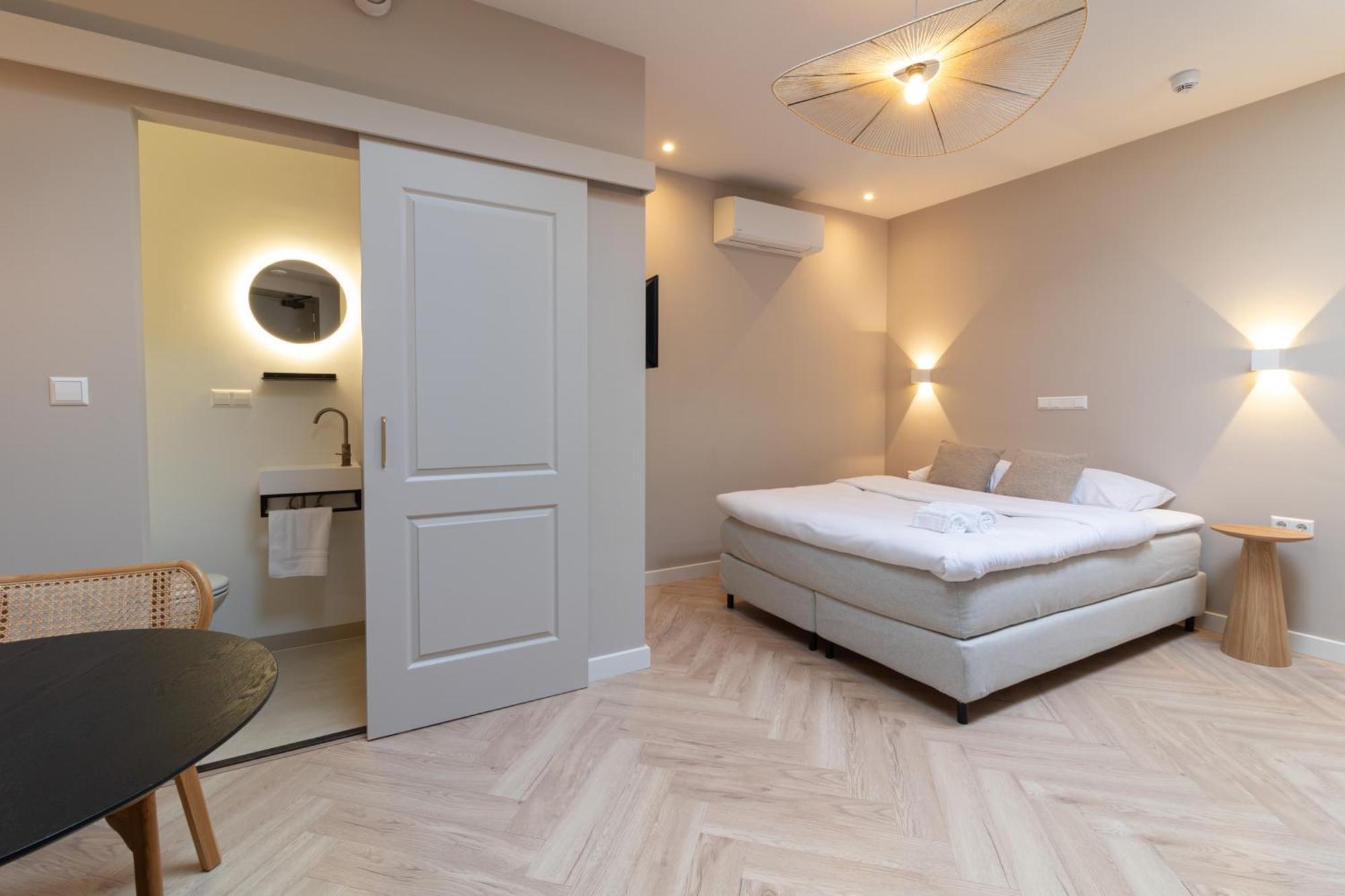 Sayo Boutique Hotel Den Haag Bagian luar foto