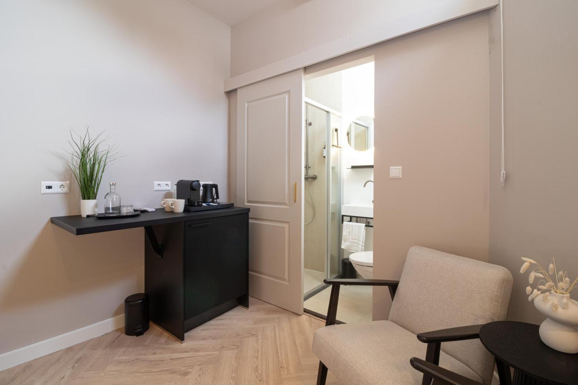 Sayo Boutique Hotel Den Haag Bagian luar foto