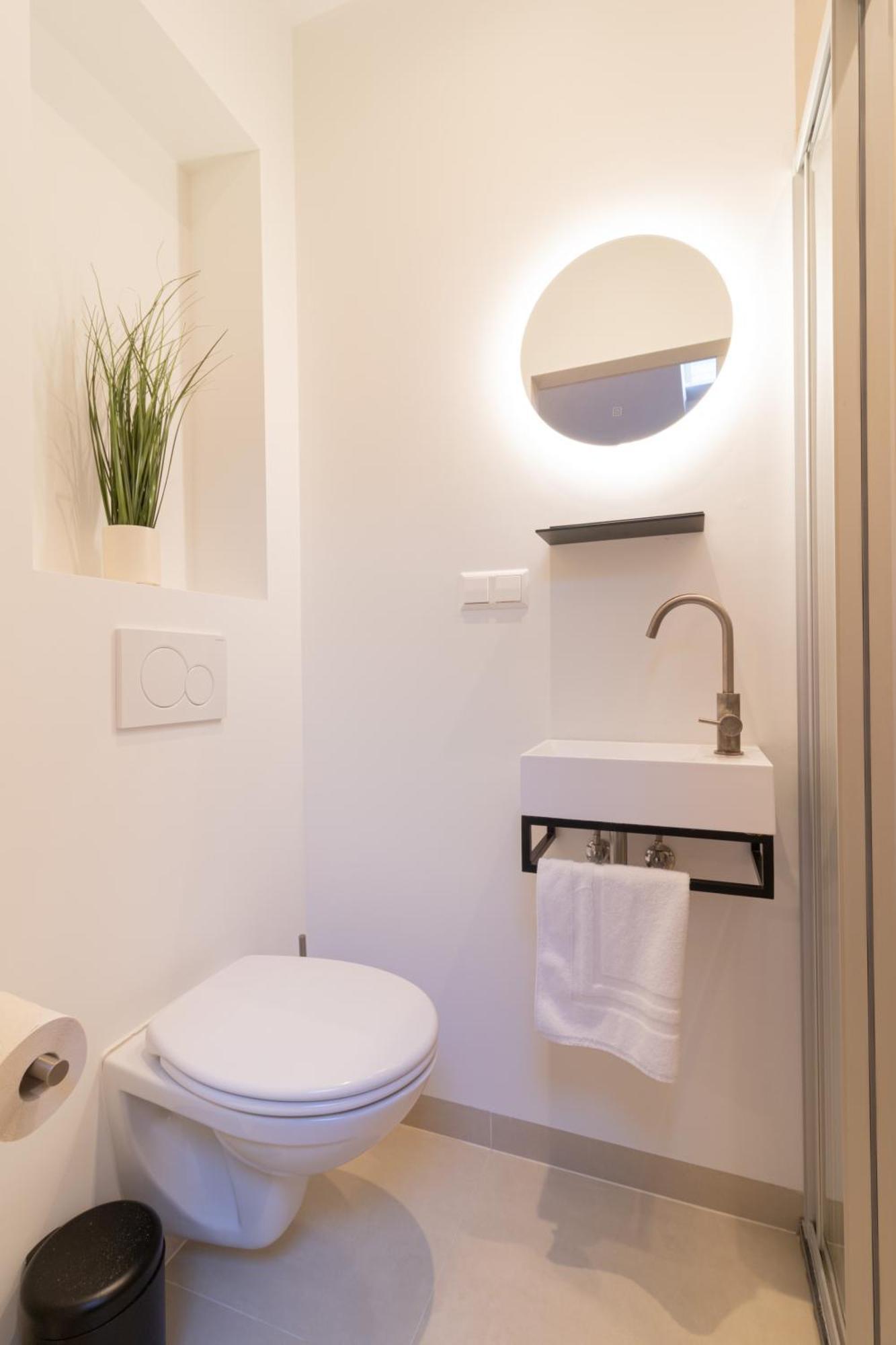Sayo Boutique Hotel Den Haag Bagian luar foto