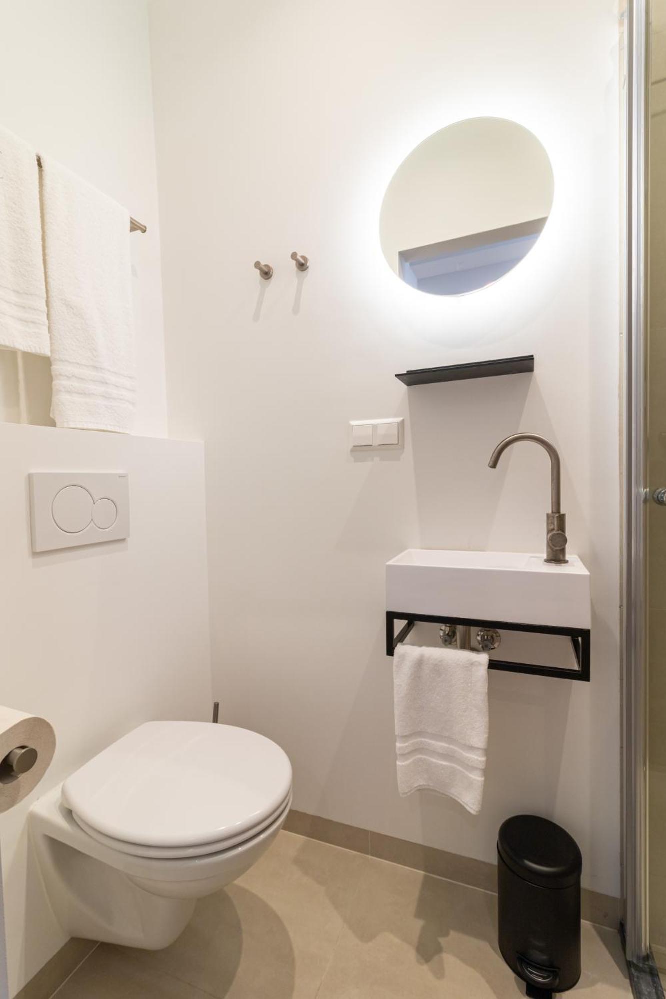 Sayo Boutique Hotel Den Haag Bagian luar foto